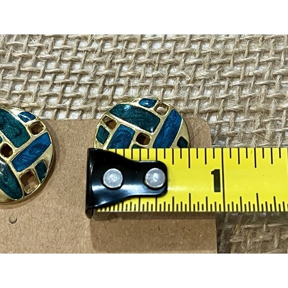 Goldtone Vintage Clip On Earrings Enamel Basketweave Round Vintage - Picture 5 of 6